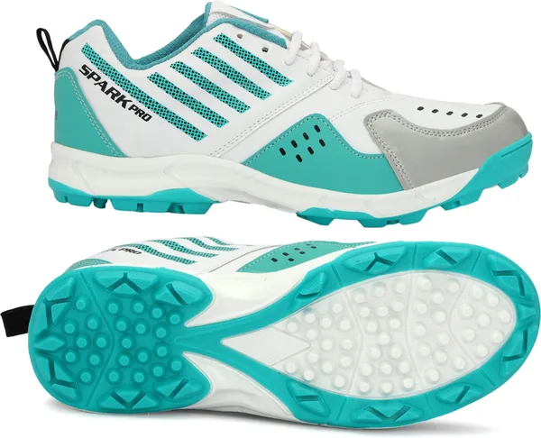 PRO_KVH_Men's_Durable_and_Lightweight_Advanced_Cricket_Shoe_with_Enhanced_Traction_and_Grip